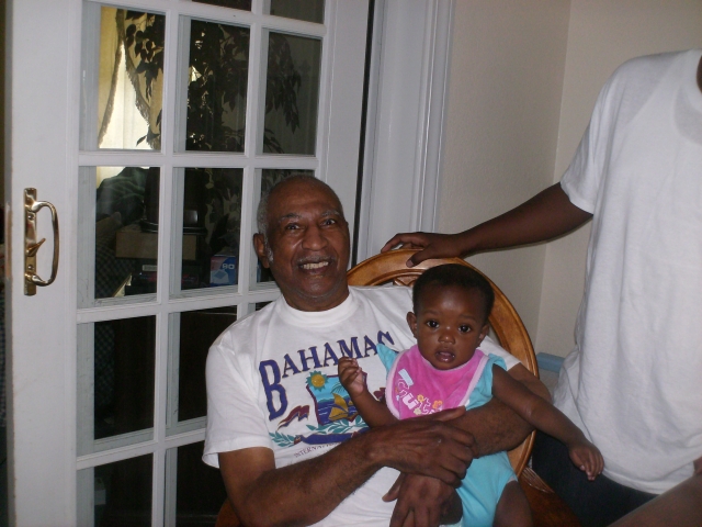 raymond curtis sr. and his great grandaughter emani jenkins