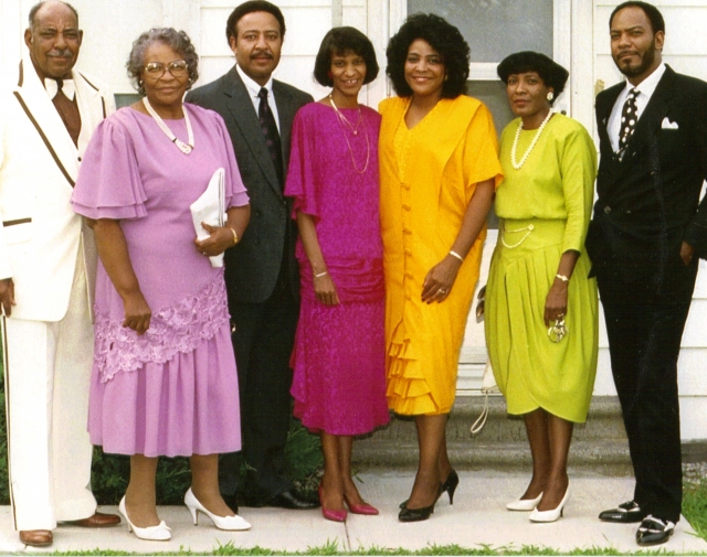 Hobert, Delphine, Phillip, Dorothy, Barbara, Phyllis, & William Barfield