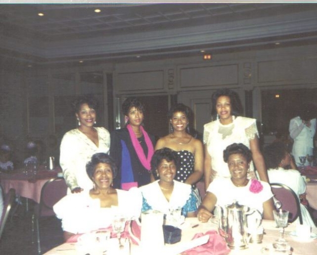 (Bottom right to left)Lillie,Big Pat, Lorraine. (Top right right to left) Debbie, Travia, Myla, Phyllis 